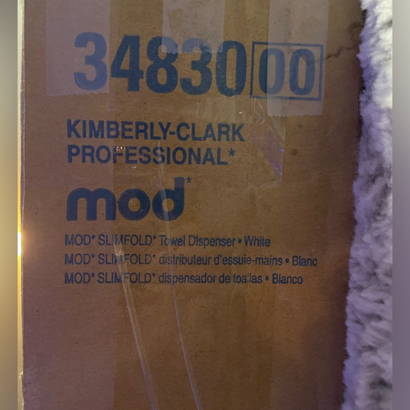 NIB Kimberly Clark Professional 34830 Mod Slimfold Folded Paper Towel Dispenser - Picture 5 of 9